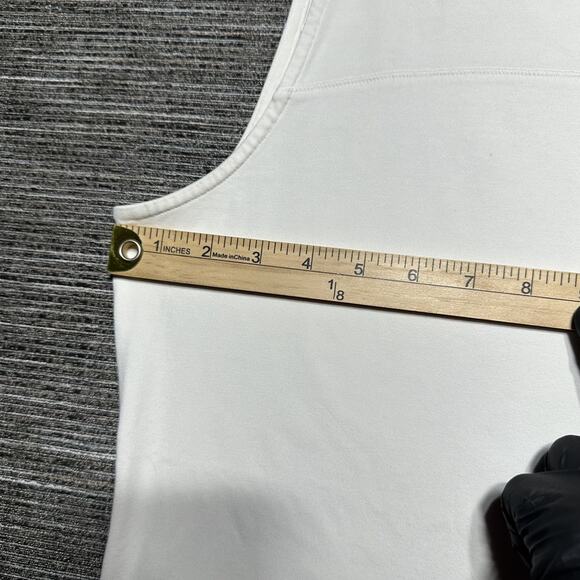 Patagonia Vitaliti Tank Shirt Women's L White Sleeveless High Neck 53447 - Picture 7 of 11